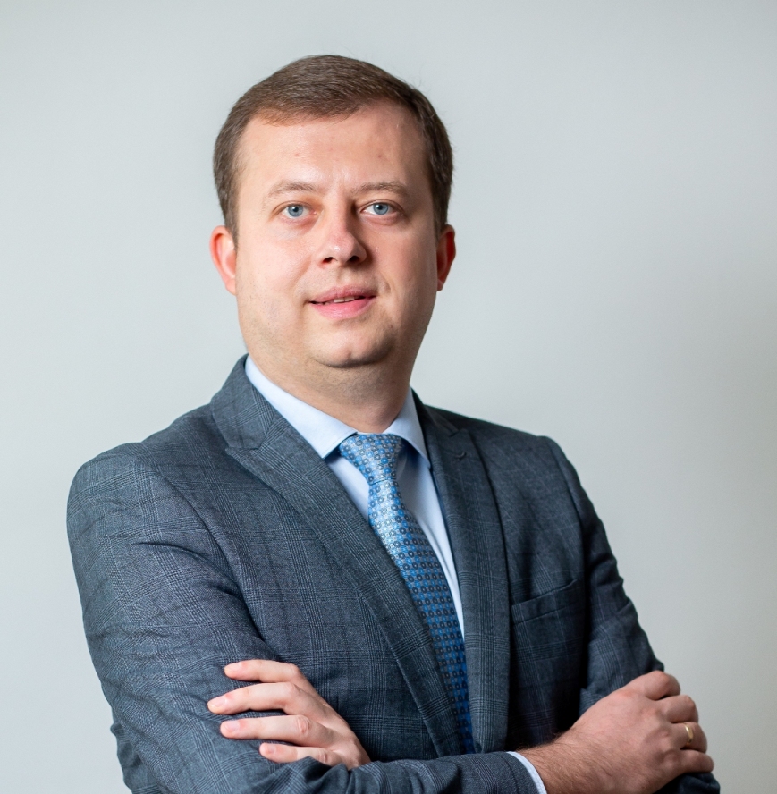 <h1>Віталій Романчукевич</h1>
<h2>Перший заступник Голови Правління, Член Правління</h2>
<p style=